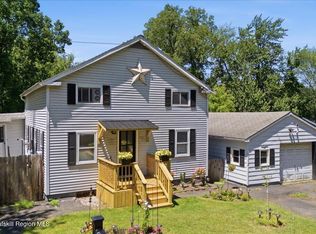 102 Stone Quarry Road, Clifton Park, NY 12065