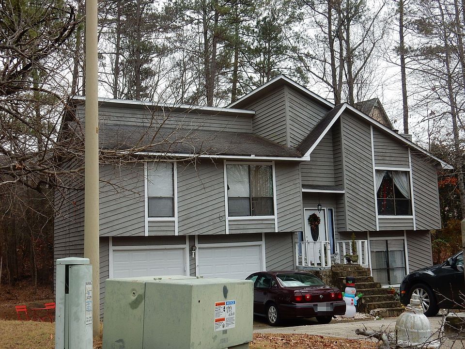 2nd image of 720 Lake Forest Ct
