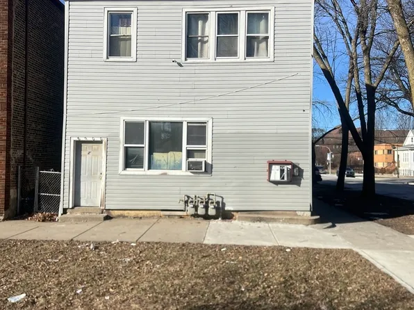 8900 S Escanaba Ave, Chicago, IL 60617