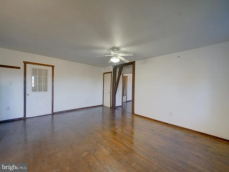 2793 Pfefferkorn Rd #B — Photo 7