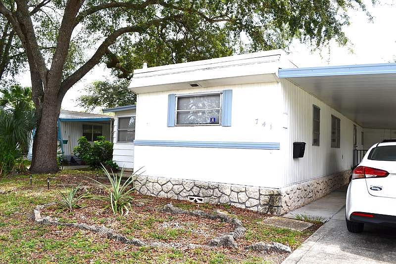 1st image of 741 Sabal Palm Dr