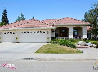 8900 Forest Oaks Ct, Bakersfield, CA 93312