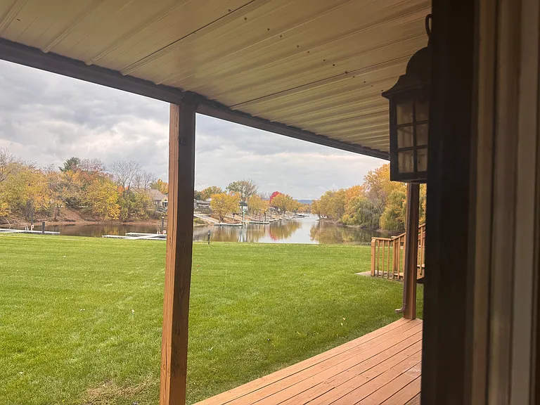 1351 Lauderdale Pl — Photo 11