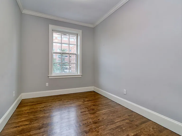 127 Bay State Road — Photo 16