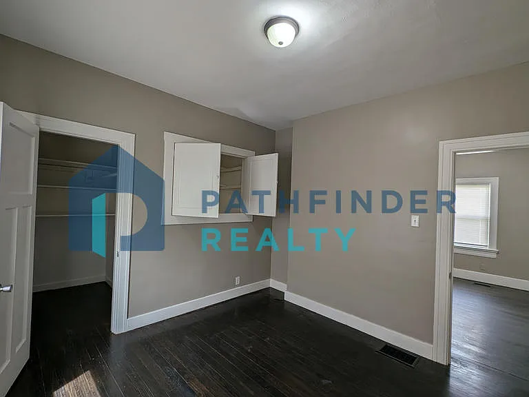 41 S Quentin Ave — Photo 7