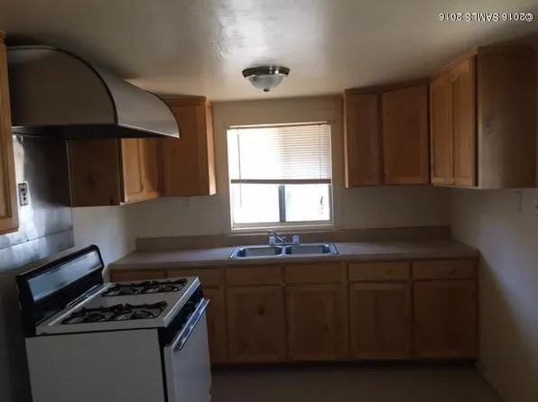 722 E 8th St, Douglas, AZ 85607