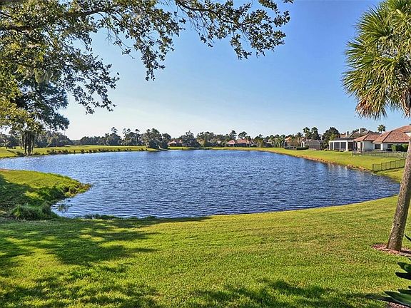 3rd image of 2001 Alaqua Lakes Blvd