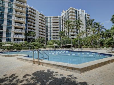 1121 Crandon Blvd APT E504, Key Biscayne, FL, 33149