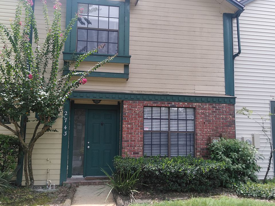 1st image of 2743 Candlewood Ct