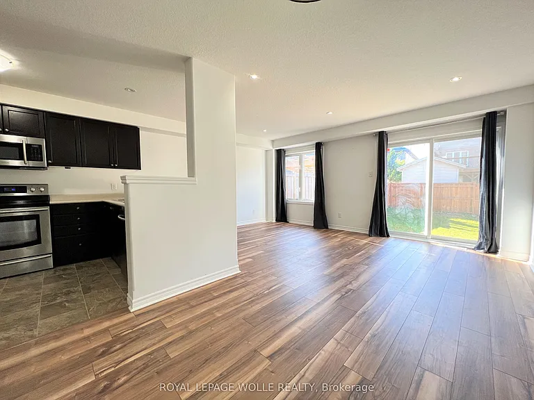 46 Renfrew St — Photo 35