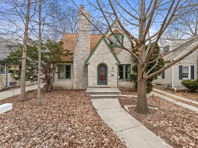 2408 N 73rd STREET, Wauwatosa, WI, 53213