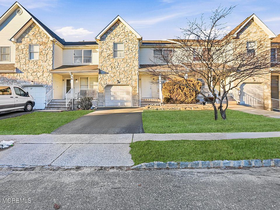 1st image of 35 N Crest Place