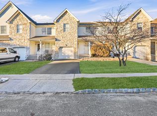 35 N Crest Place, Lakewood, NJ 08701