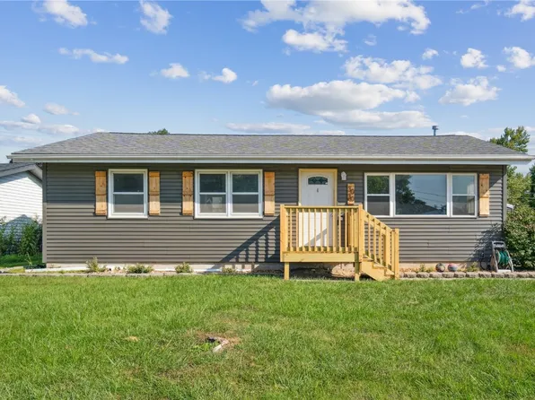 3030 18th Ave, Marion, IA 52302