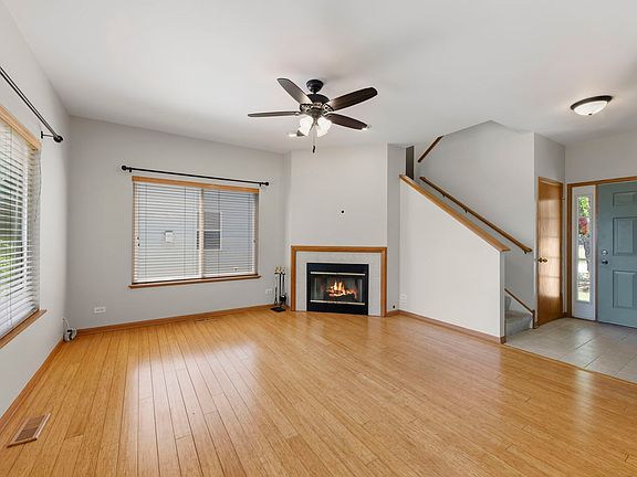 5th image of 271 Copper Mountain Dr