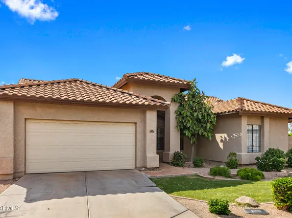 1202 E GREENWAY Circle, Mesa, AZ 85203