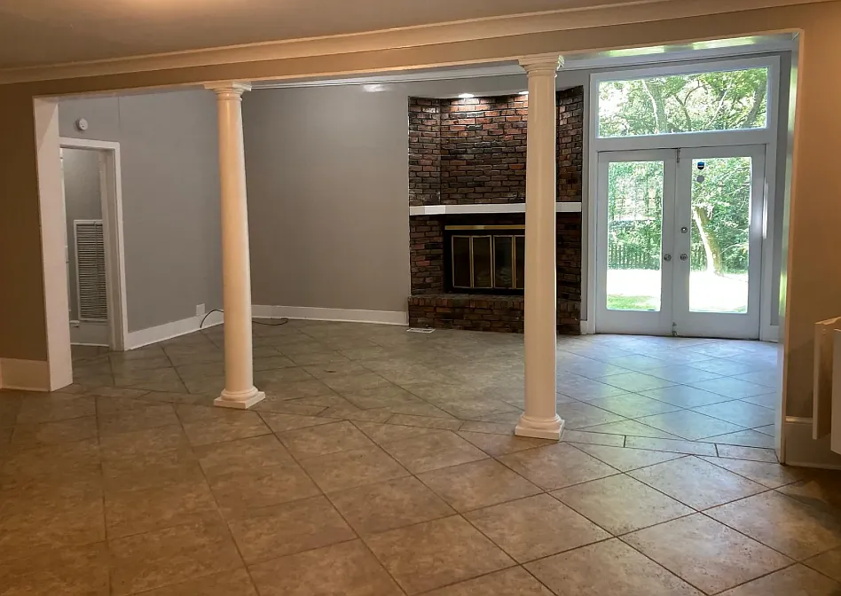 5 bed, 3.0 bath, 3224 sqft, $2,100 — Photo 3
