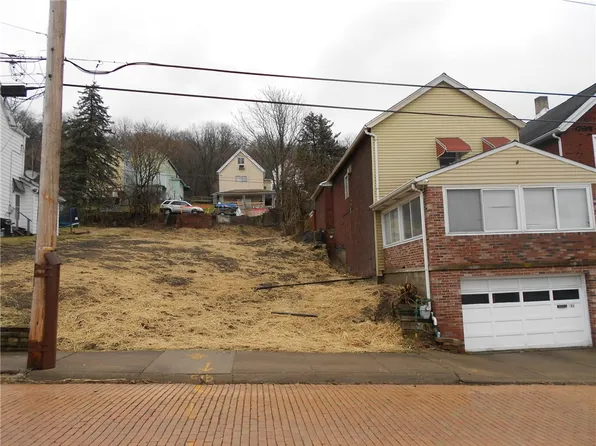 629 Delaware Ave, Glassport, PA 15045