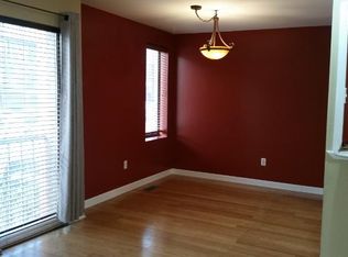 9575 James St #A, Philadelphia, PA 19114