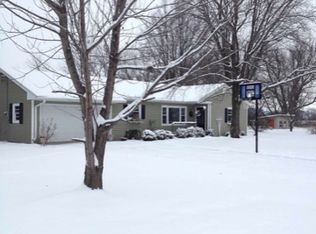 207 E North St, Farmersburg, IN