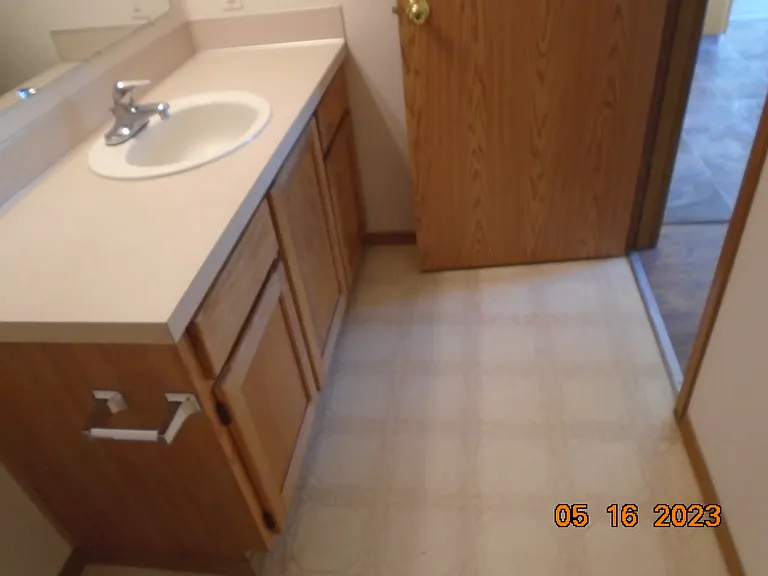 382-384 Shamrock St #382 — Photo 11