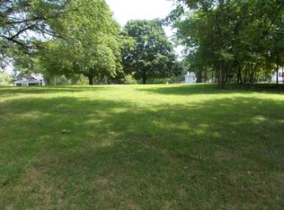 704 N Hundley St, Albany, MO 64402