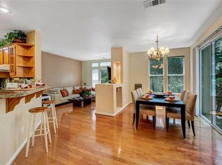 156 Honeysuckle Ln, Brea, CA 92821