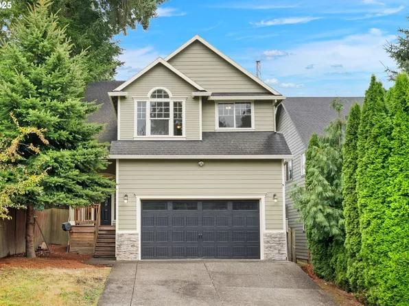 21944 NE Couch St, Gresham, OR 97030