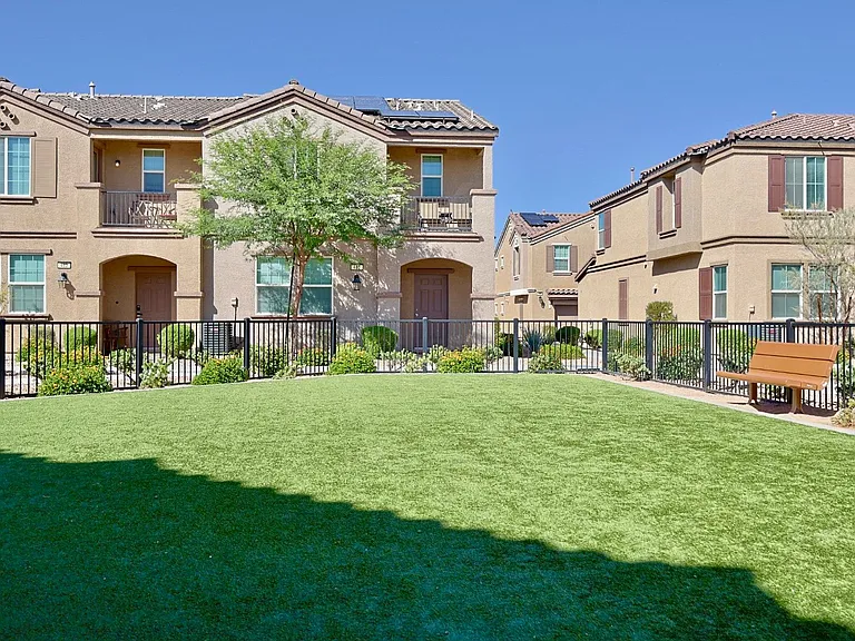 626 Sedum Ave — Photo 33