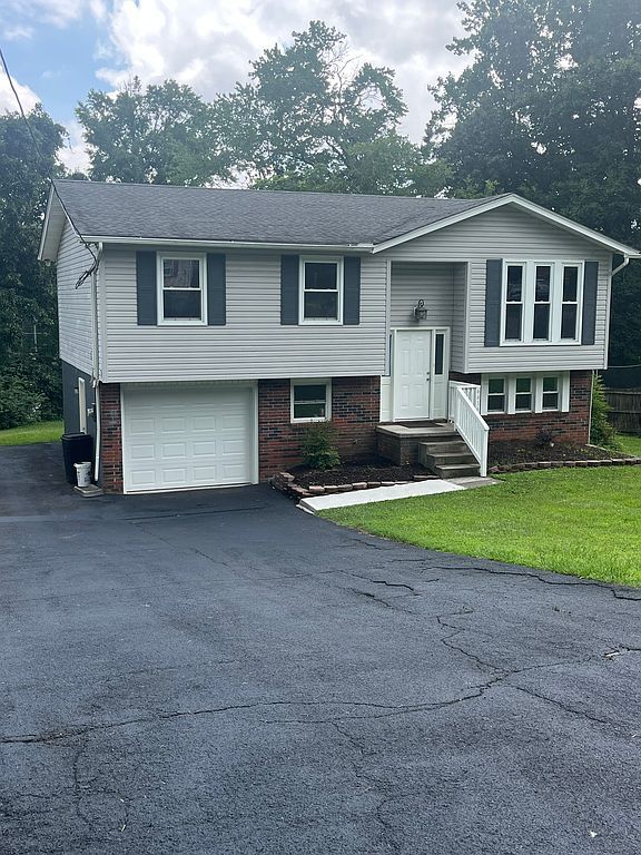 6616 Greenview Dr - Property Image