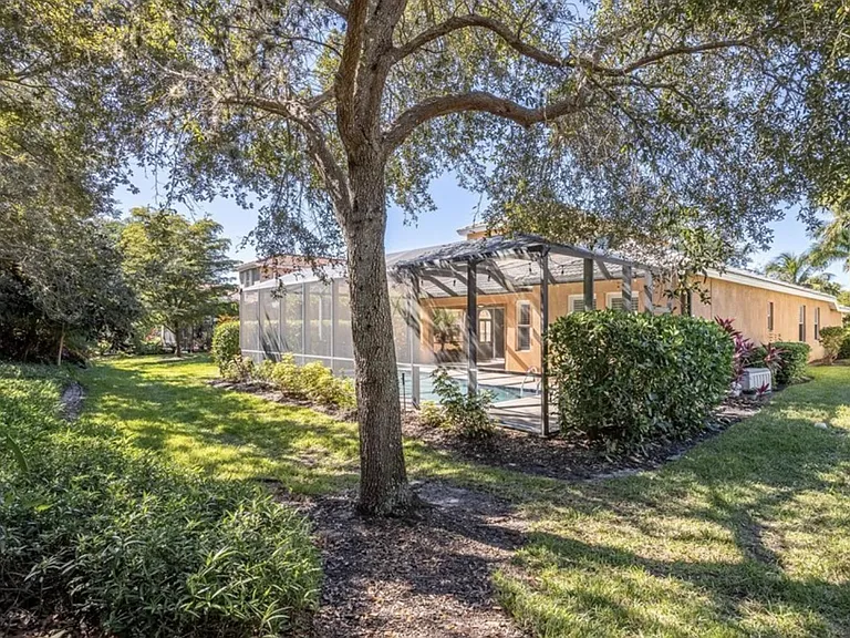12800 Seaside Key Ct — Photo 5