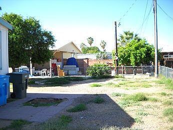 5th image of 2058 E Charleston Ave