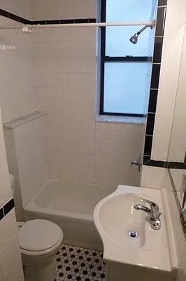 Rented by Bohemia Realty Group | media 16