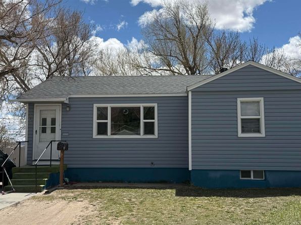 616 E Murray St, Rawlins, WY 82301