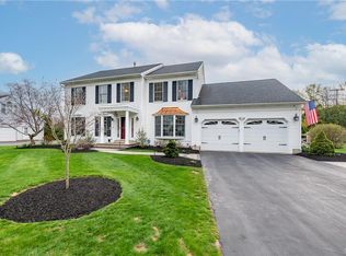 4645 Kathi Dr, Bethlehem, PA 18017