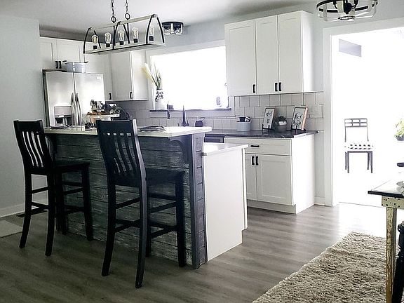 5th image of 2830 McDaris Cir SE