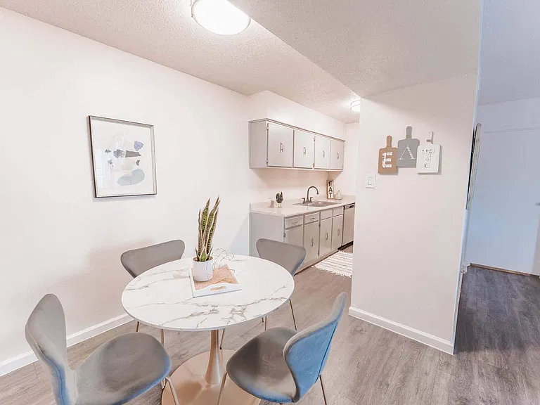 Cantera Apartments — Photo 23