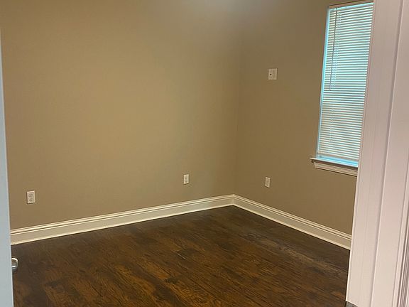 4th image of 1128 S Genois St