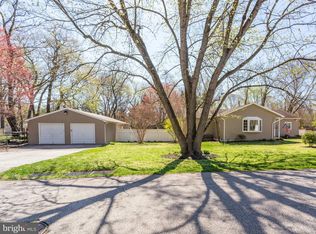 8449 Garland Rd, Pasadena, MD 21122