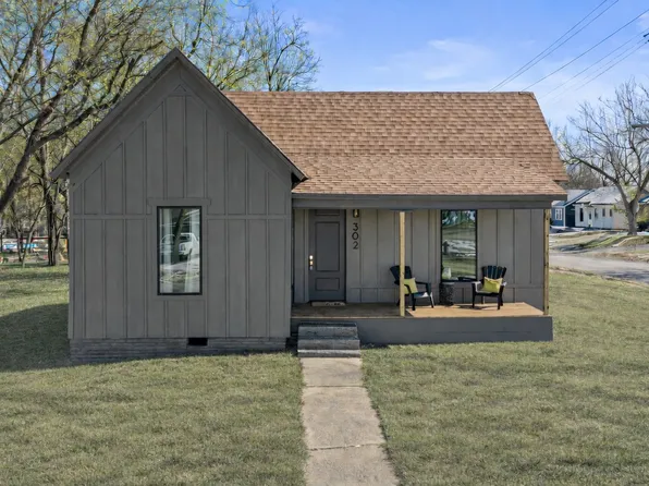 302 F St NE, Ardmore, OK 73401