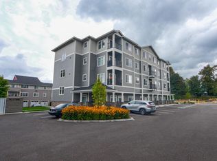 13518 97th Ave E UNIT 102, Puyallup, WA 98373