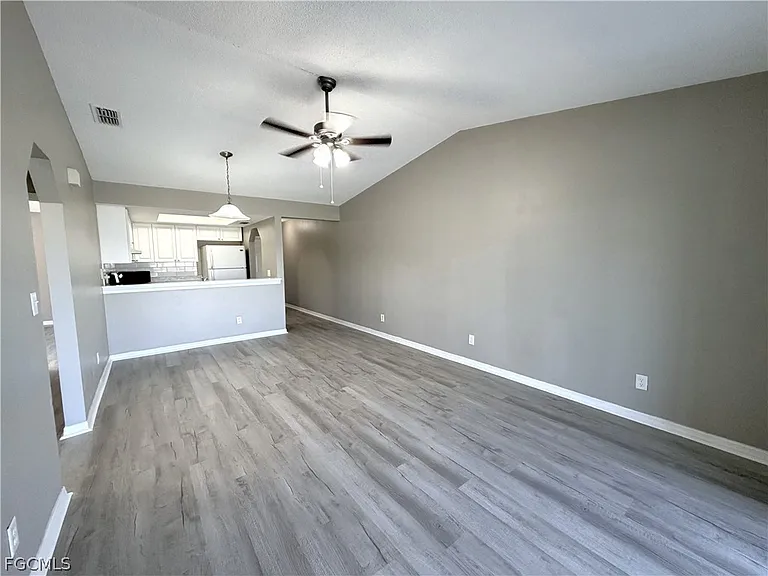 823 Gleason Pkwy #2 — Photo 10