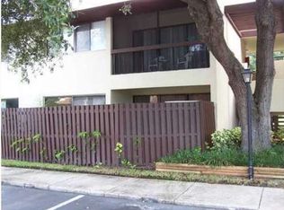 775 N Village Dr N APT 102, Saint Petersburg, FL 33716