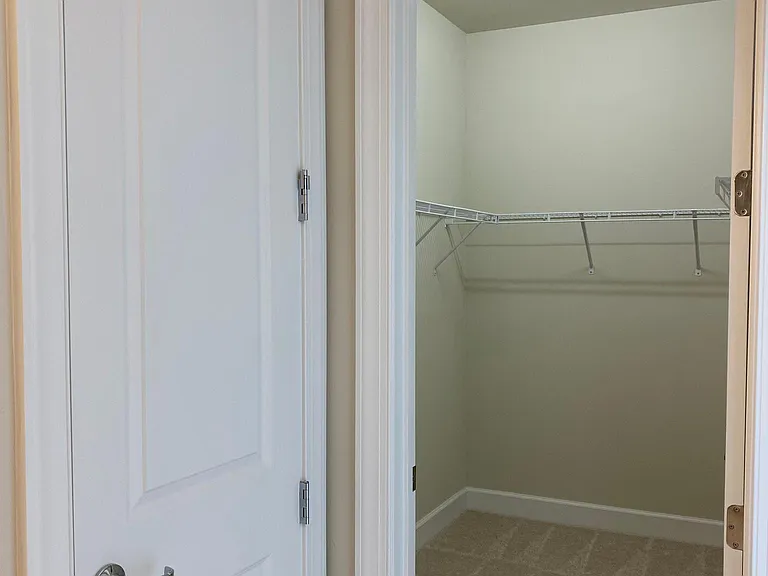 11924 Pebble Dr — Photo 12