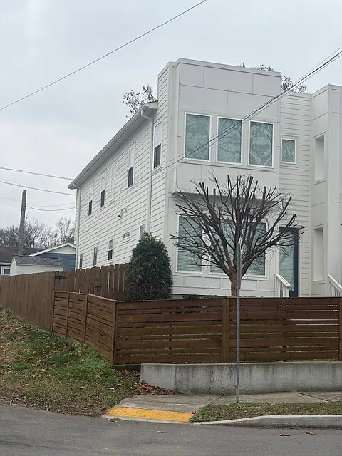 Building Photo - 2601 Batavia St