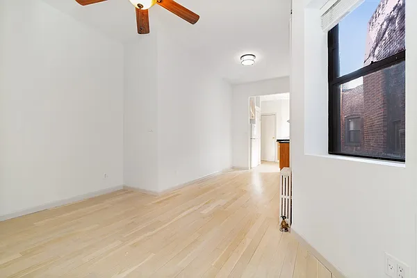 Rented by REAL New York | media 14