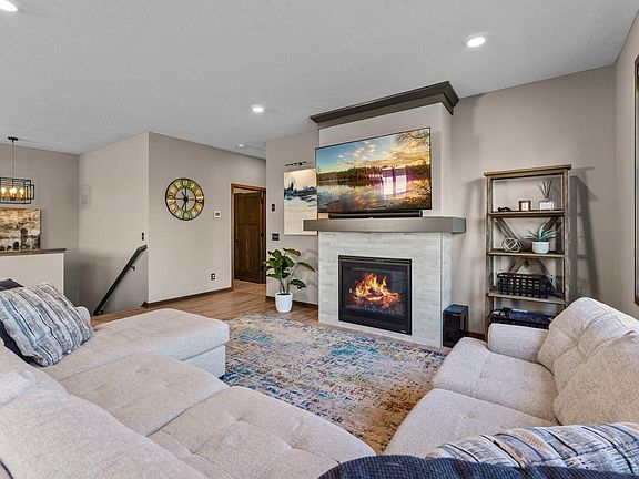 4th image of 5194 Sundial Ln