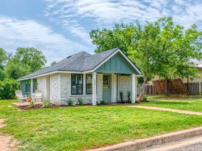 604 E Luce Street, Llano, TX, 78643