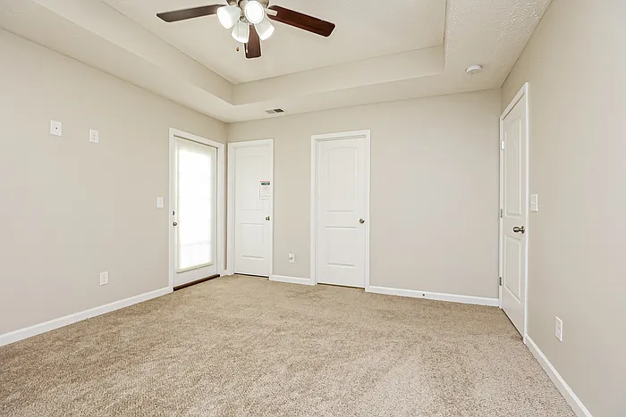 108 Jennifer Pierce Dr — Photo 8