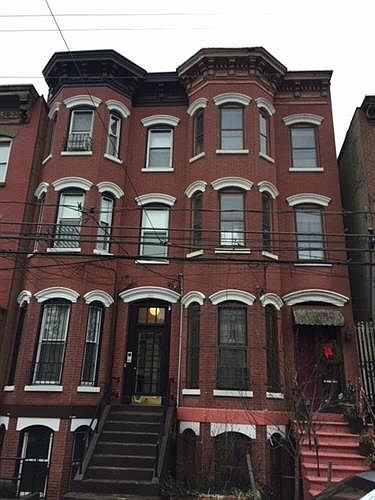 2nd image of 257 1/2 York St